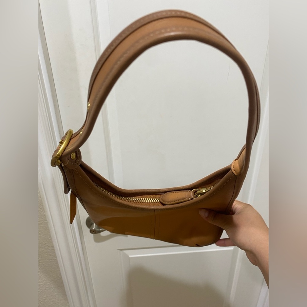 Coach ERGO Leather Bag - Picture 10 of 16